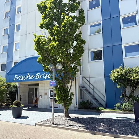 Strandnahe Ferienwohnung Fb08.05 Mit Meerblick クックスハーフェン エクステリア 写真